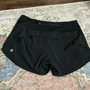 Lululemon black shorts size 6